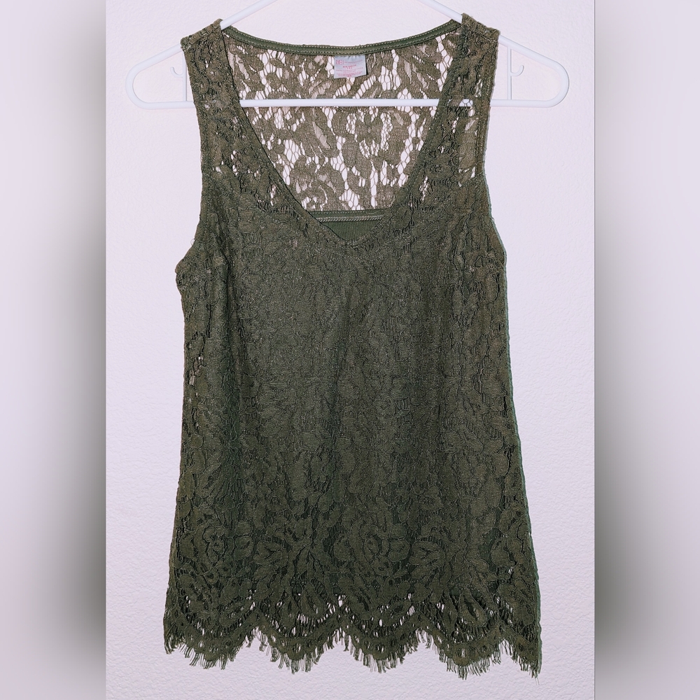 Size XS Women's Olive Green Lace Tank Top by "No Boundaries"